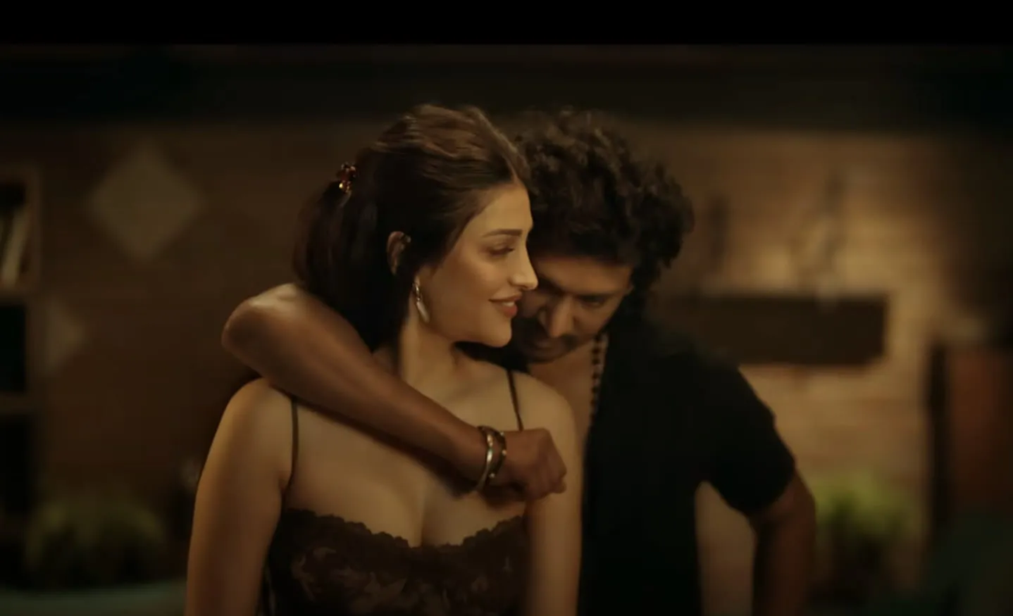Shruti Haasan and Lokesh Kanagaraj Explore Modern Love in Inimel Music Video