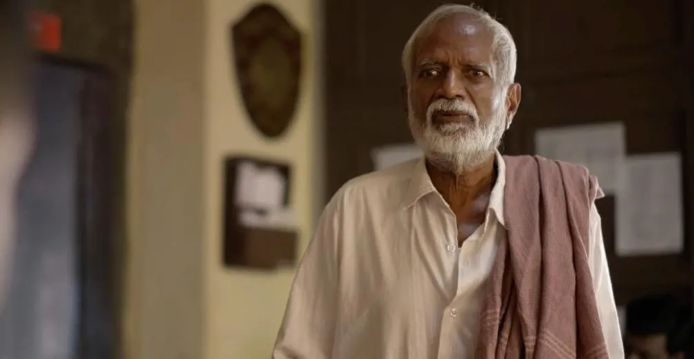 Gangai Amaran as the elderly farmer at the centre of Lenin Pandiyan