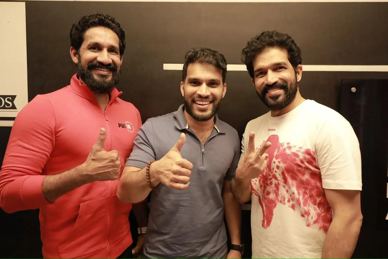 Jockey film team members celebrating the fourth week theatrical run