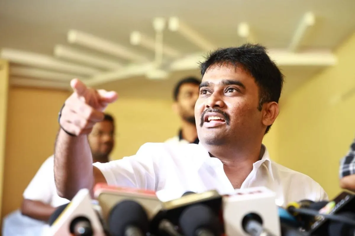 Jaffer Sadiq gesturing during press conference in Chennai
