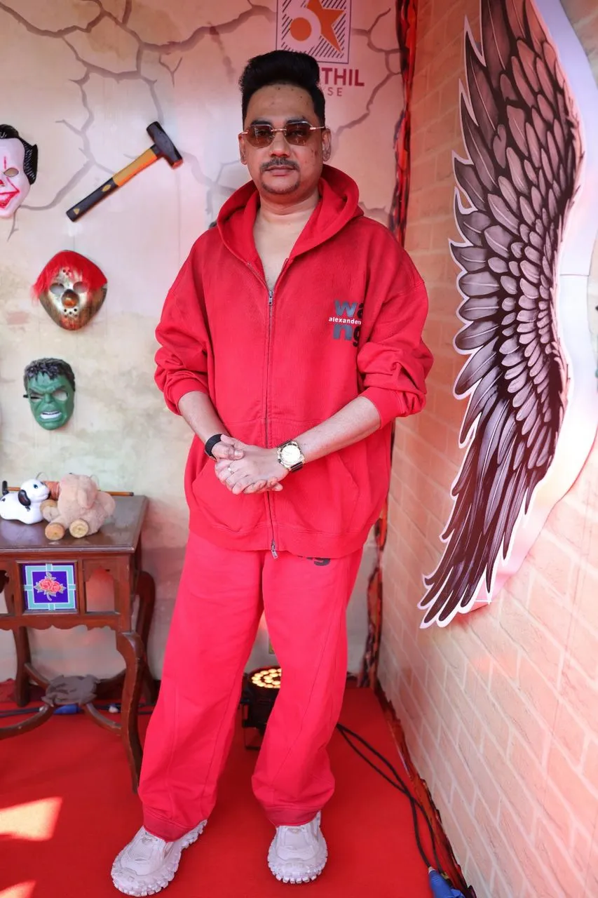 Guest at the Kaalidas 2 audio launch event