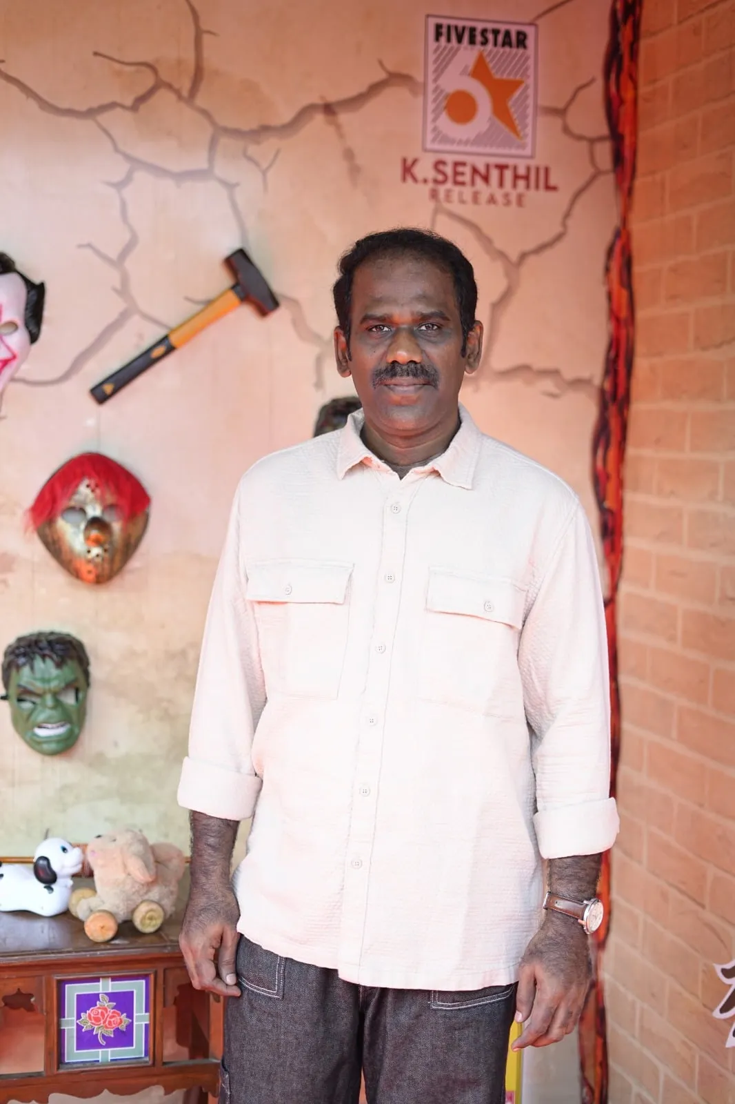 Producer Five Star Senthil at the Kaalidas 2 release backdrop