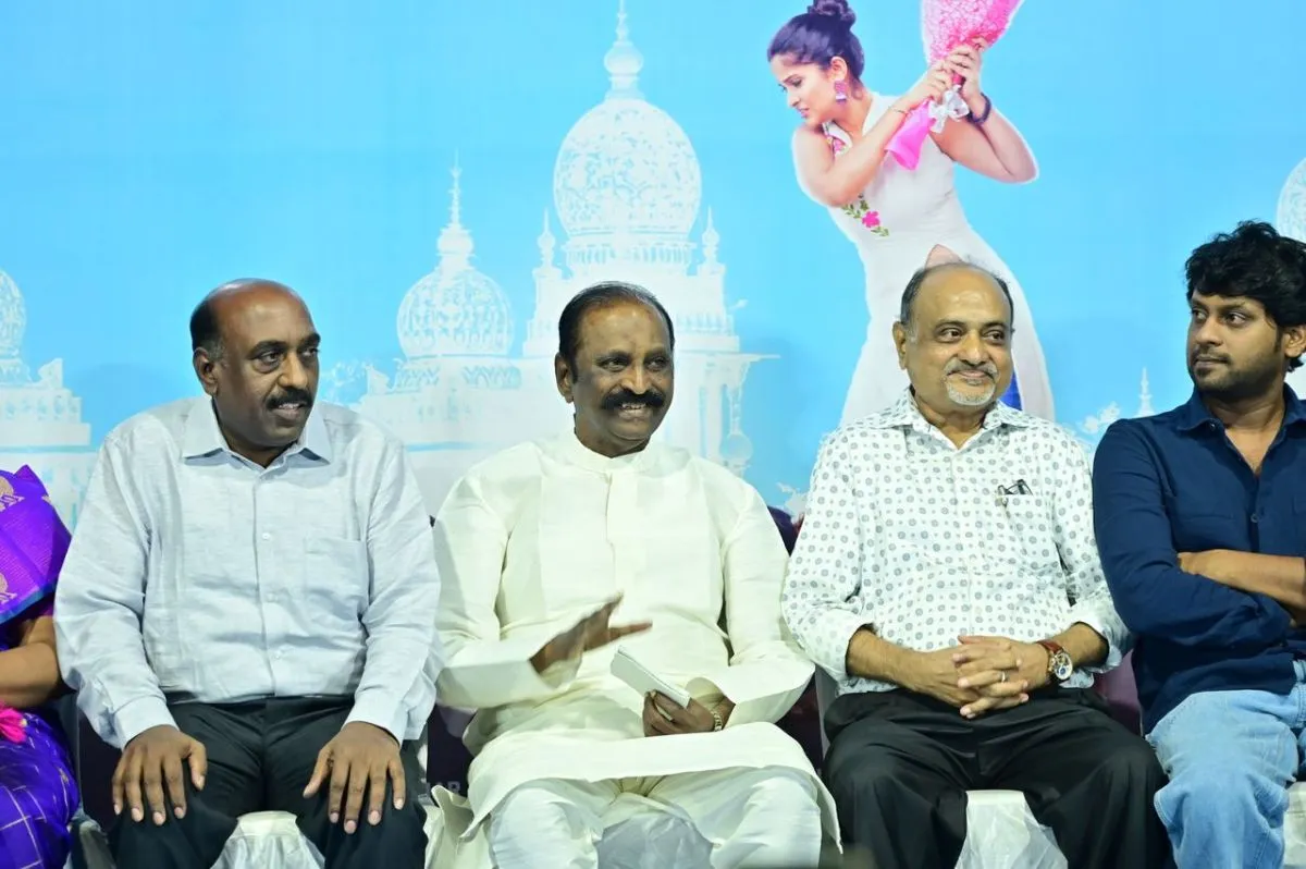 Kaviperarasu Vairamuthu at the Breakfast music launch